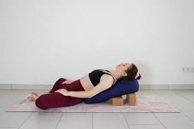 yoga bolster